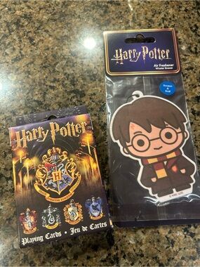 Harry Potter Playing Cards & Harry Air Freshener - Burgundy, Gold, Brown